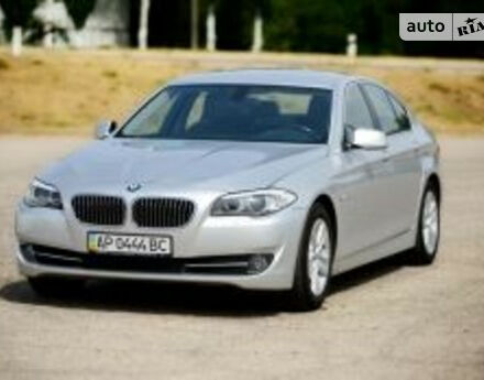 BMW 520 2013 года