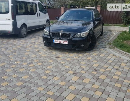 BMW 520 2004 года