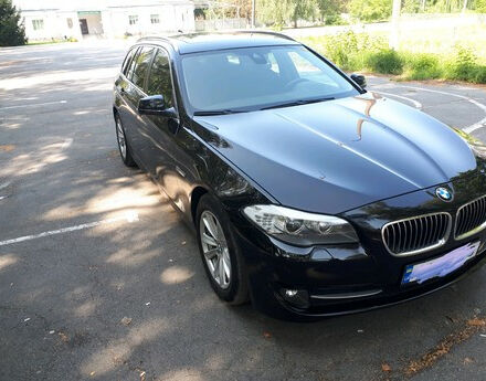 BMW 520 2013 года