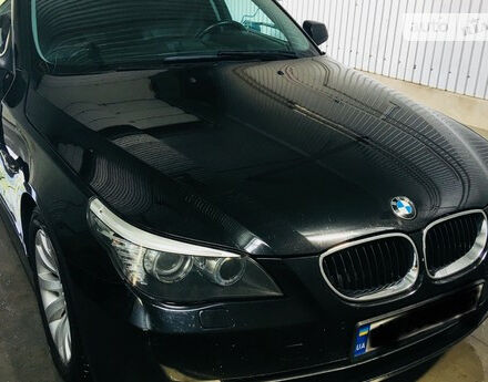 BMW 520 2010 року