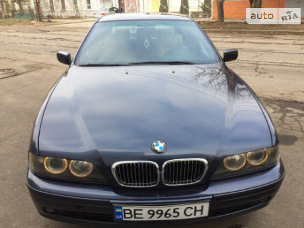 BMW 525 2002 года