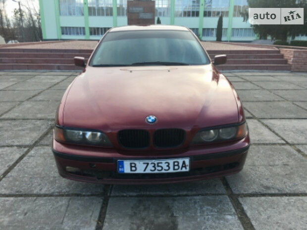 BMW 525 1998 года