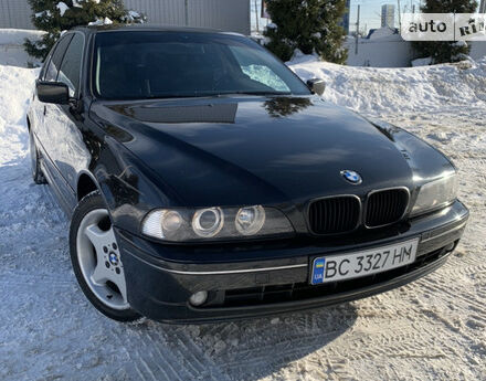 BMW 525 2002 года