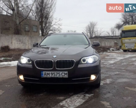 BMW 525 2012 года