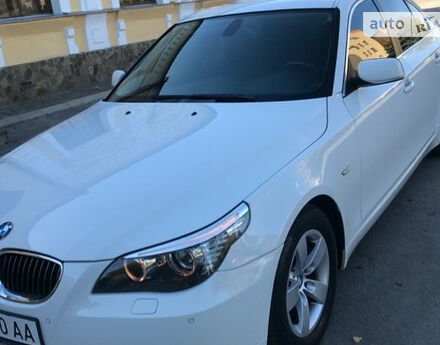 BMW 525 2008 года