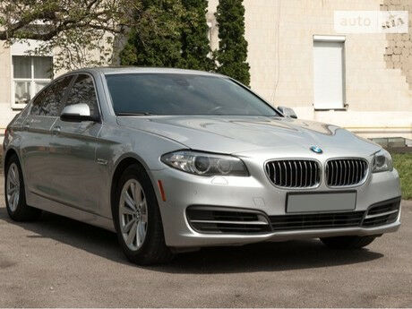 БМВ 528 2014 года BMW 528 2014 года