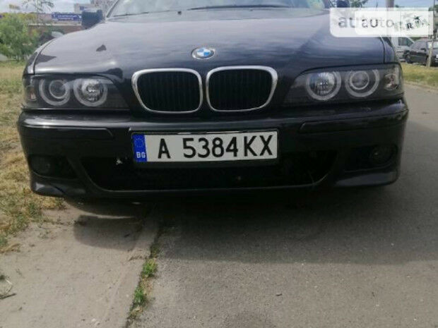 BMW 530 2002 года