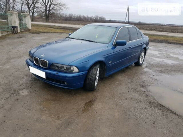 BMW 530 2002 року