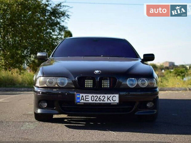 BMW 530 2001 года