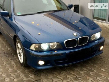 BMW 530 2002 года