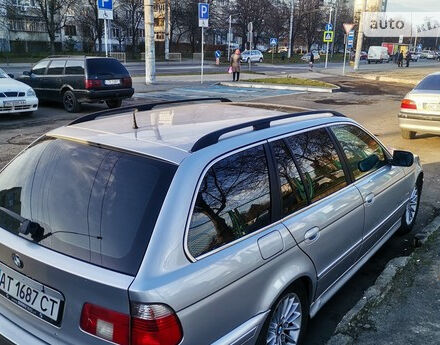 BMW 530 2001 года