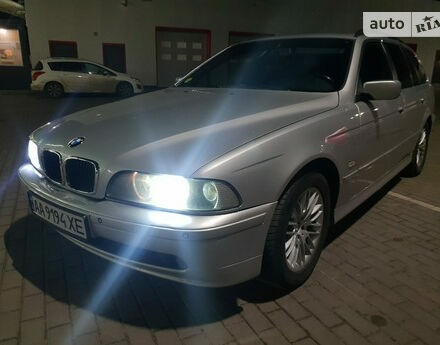 BMW 530 2000 года