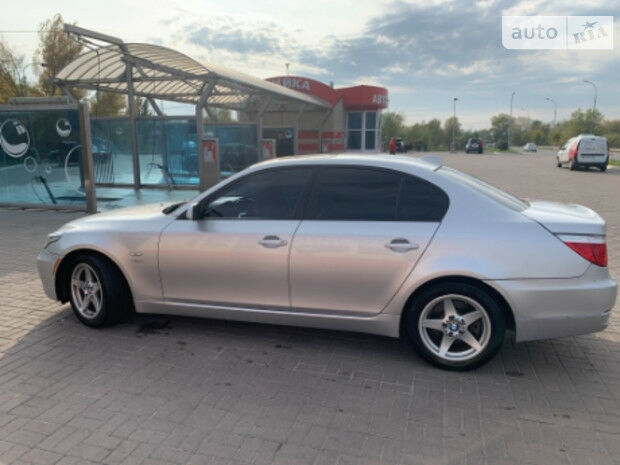 BMW 535 2009 года