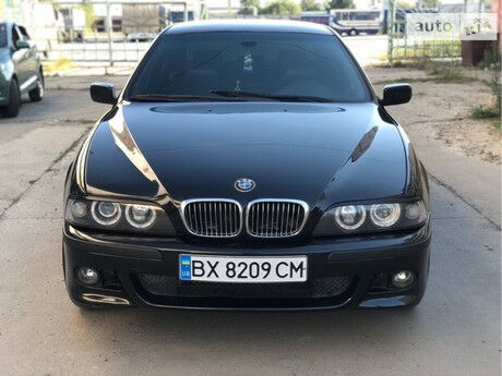 BMW 535 2000 года