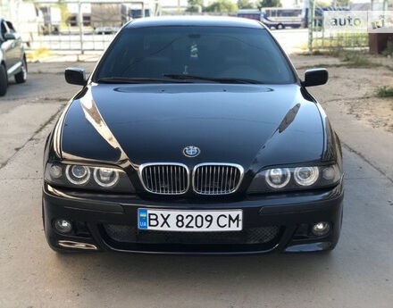 BMW 535 2000 года