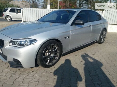 BMW 550 2014 року