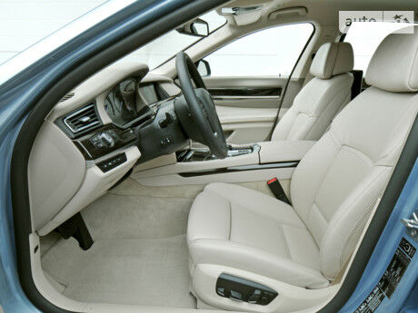 БМВ 7 Серия 1999 года BMW 7 Series 1999 года