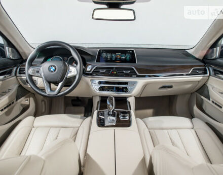 BMW 7 Series 1998 року