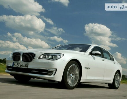 BMW 7 Series 1998 року