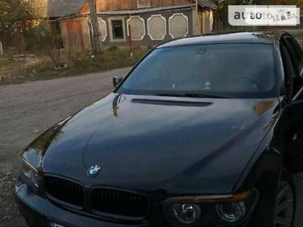 BMW 730 2002 року