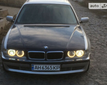 Фото на отзыв с оценкой 4.8 о BMW 735 1999 году выпуска от автора "Влад" с текстом: Вместительная, большая машина, если своевременно все обслуживать то впринцепе обходится не дороже...