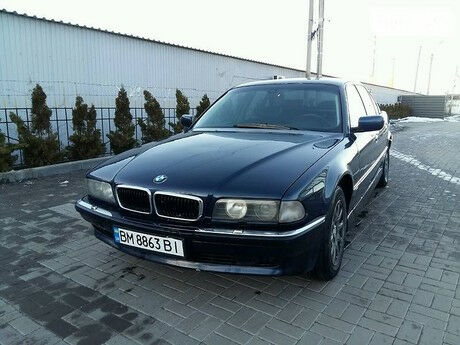 BMW 750 1995 року