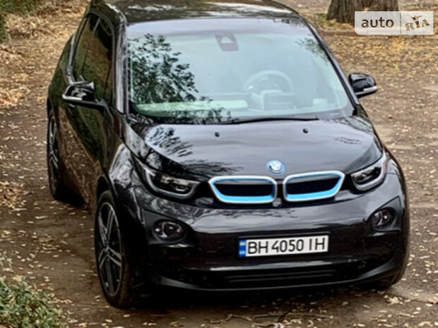 BMW I3 2015 года