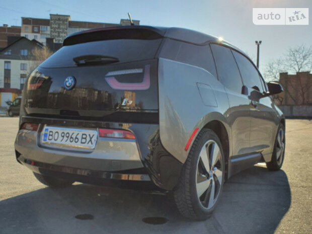 BMW I3 2016 року