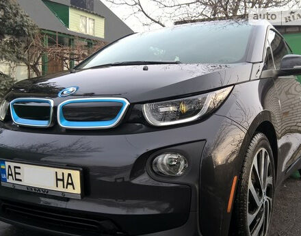 BMW I3 2015 года