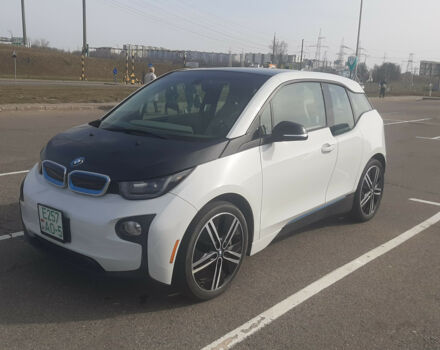 BMW I3 2015 года