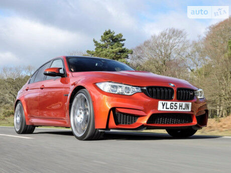 БМВ М3 1995 года BMW M3 1995 года