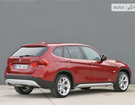 BMW X1 2011 года