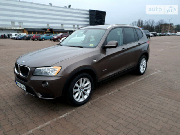 BMW X3 2012 року