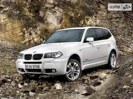 BMW X3 2011 року