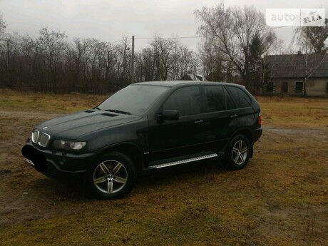 БМВ Х5 2003 року BMW X5 2003 року