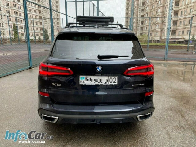 BMW X5 2020 року