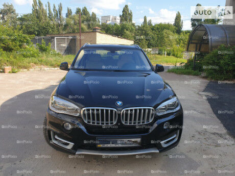 BMW X5 2014 року