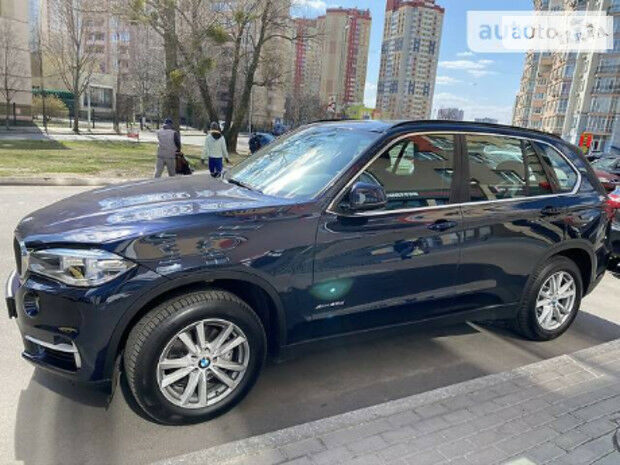 BMW X5 2018 року