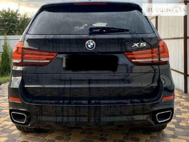 BMW X5 2017 года