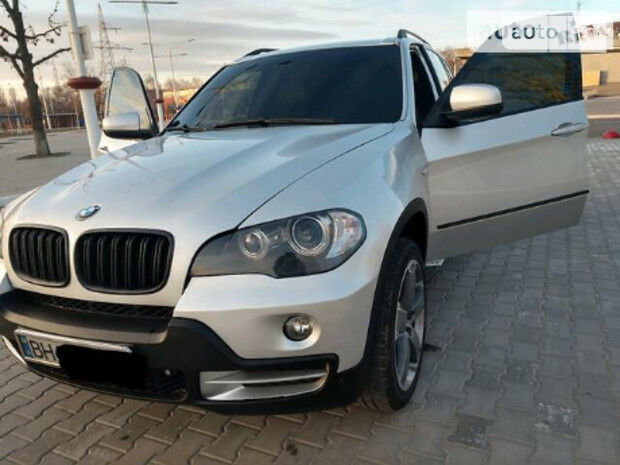 BMW X5 2008 года