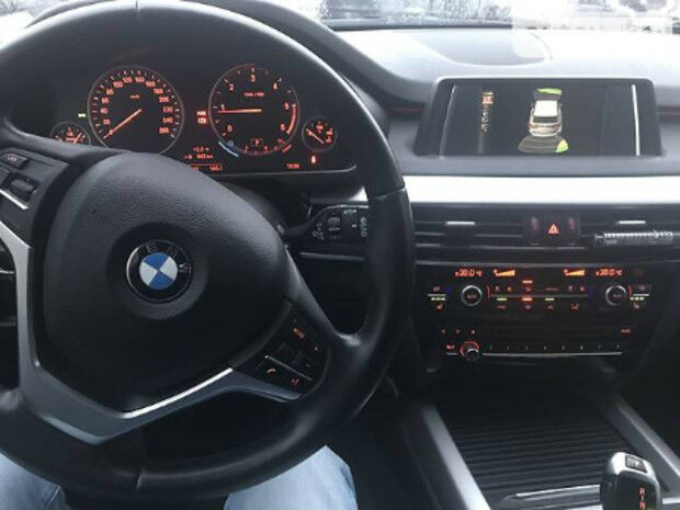 BMW X5 2017 года