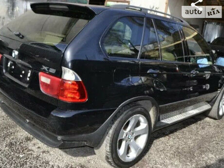 BMW X5 2002 года