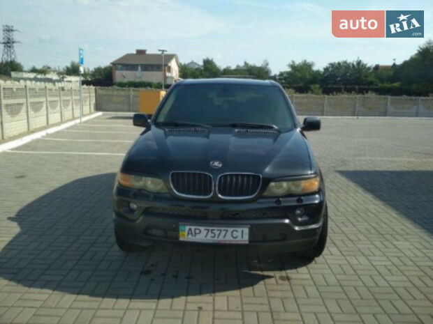 BMW X5 2004 року