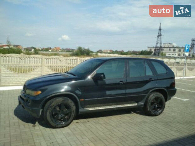 BMW X5 2004 року