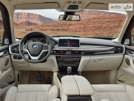 БМВ Х5 2002 року BMW X5 2002 року