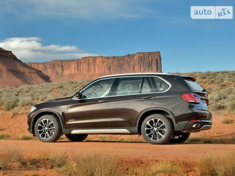 BMW X5 2002 року