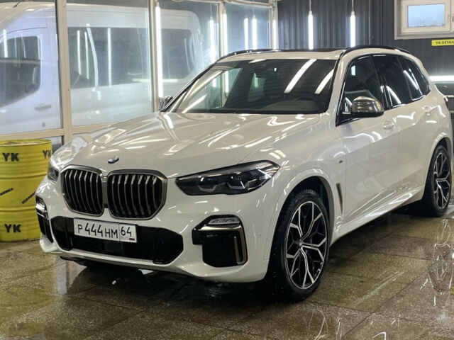 BMW X5 2019 року