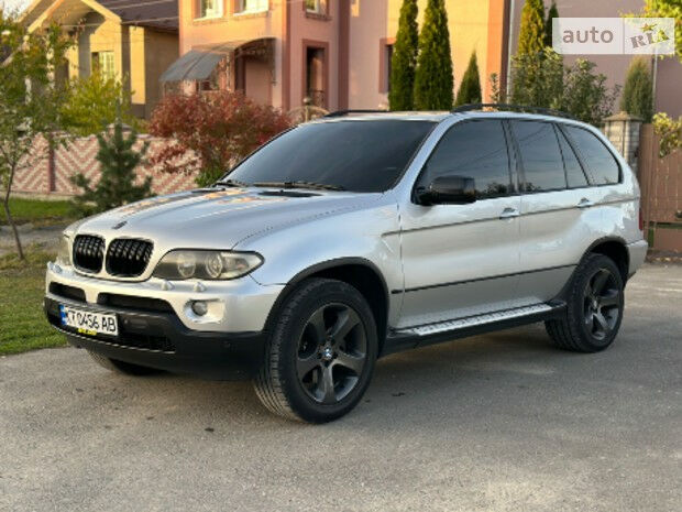 BMW X5 2006 року