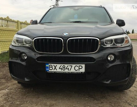 BMW X5 2015 року