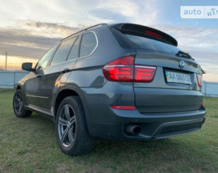 BMW X5 2013 року